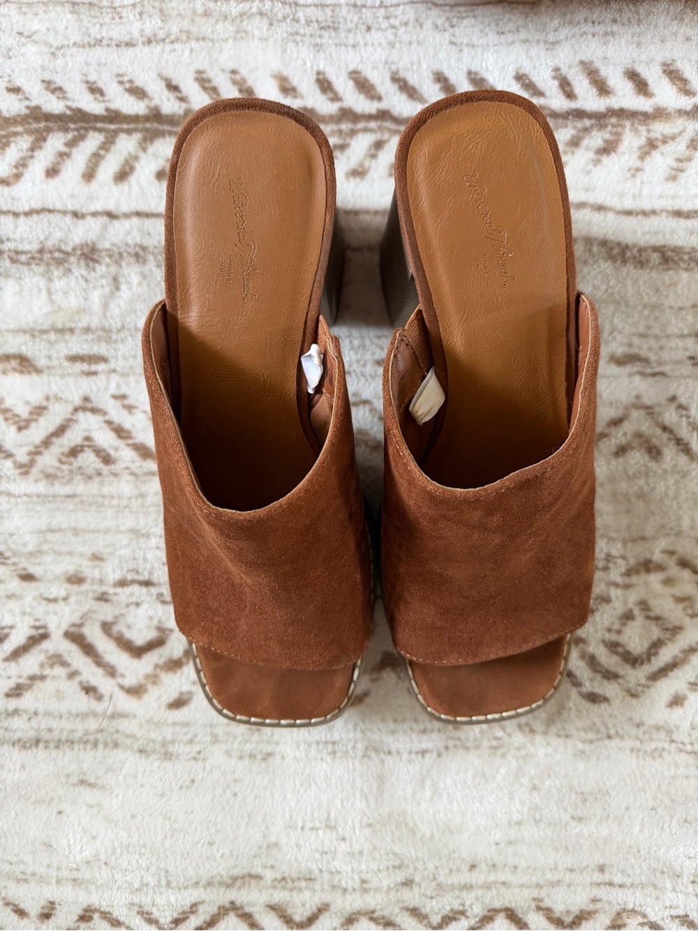 Suede Platform Mule Heels in Brown - Picture 4 of 7